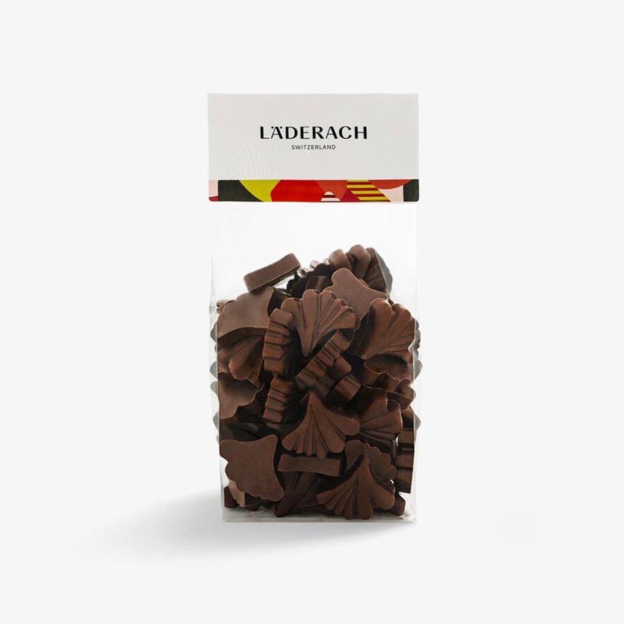 dunkle schokoladensnacks – schweizer genuss pur zum naschen und backen