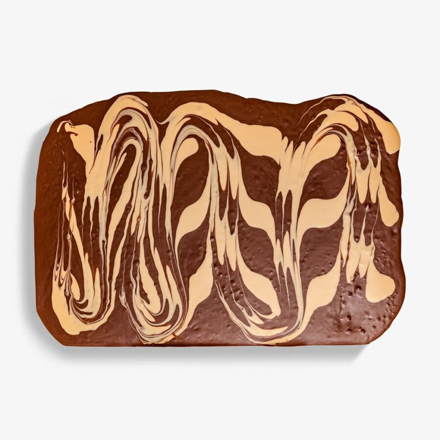 frischschoggi caramel salé milch-zartbitter genießen sie eine luxuriöse mischung aus milch- und zartbitterschokolade mit knackigem karamell und meersalz.