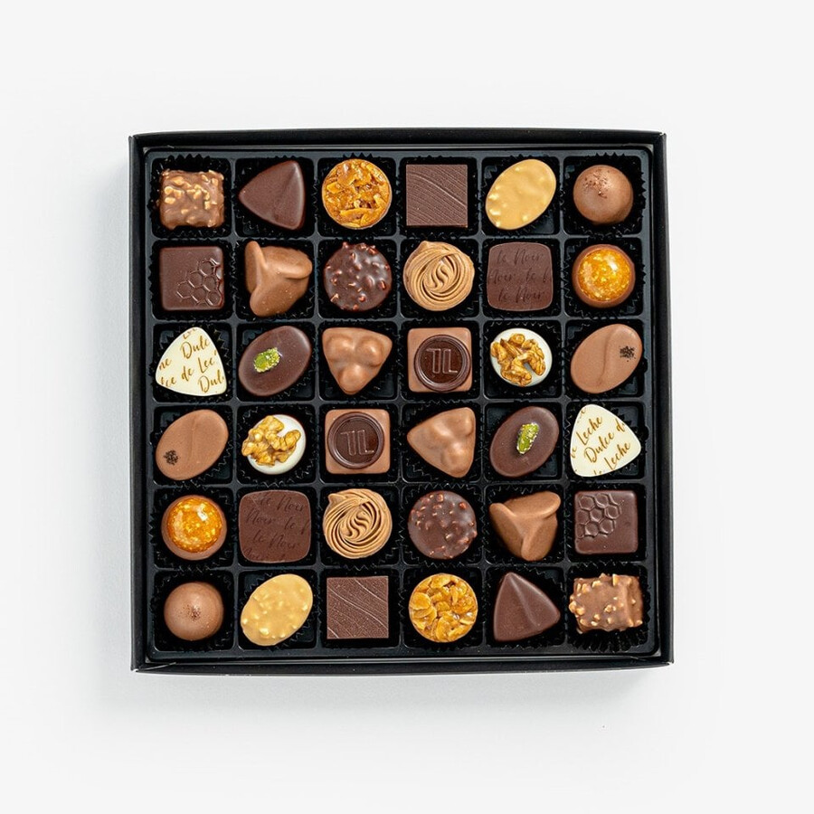 pralinenauswahl 36 stück eine luxuriöse auswahl erlesener pralinen mit nüssen und reichhaltigen aromen